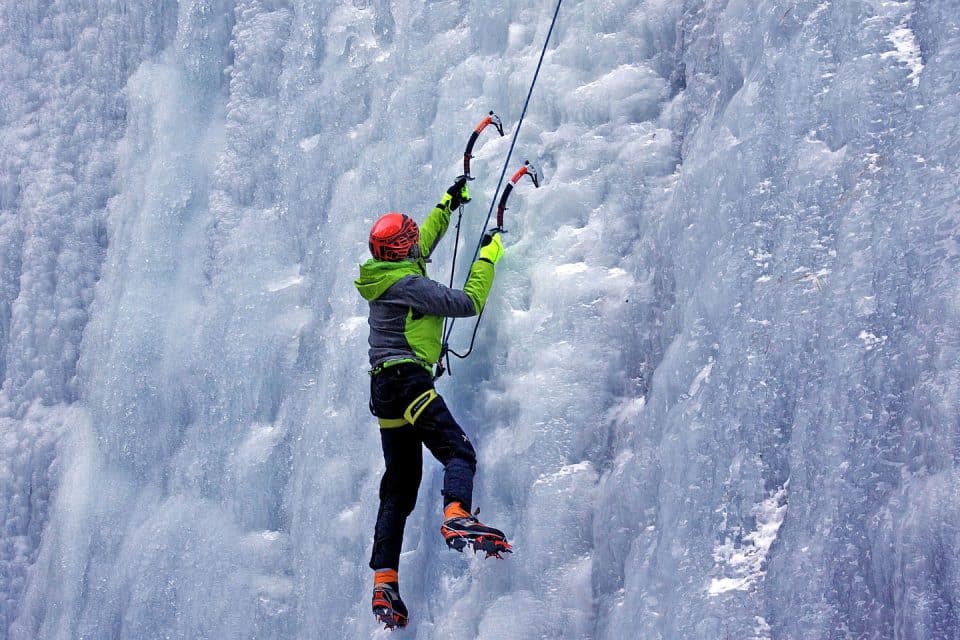 nepal-ice-climbing