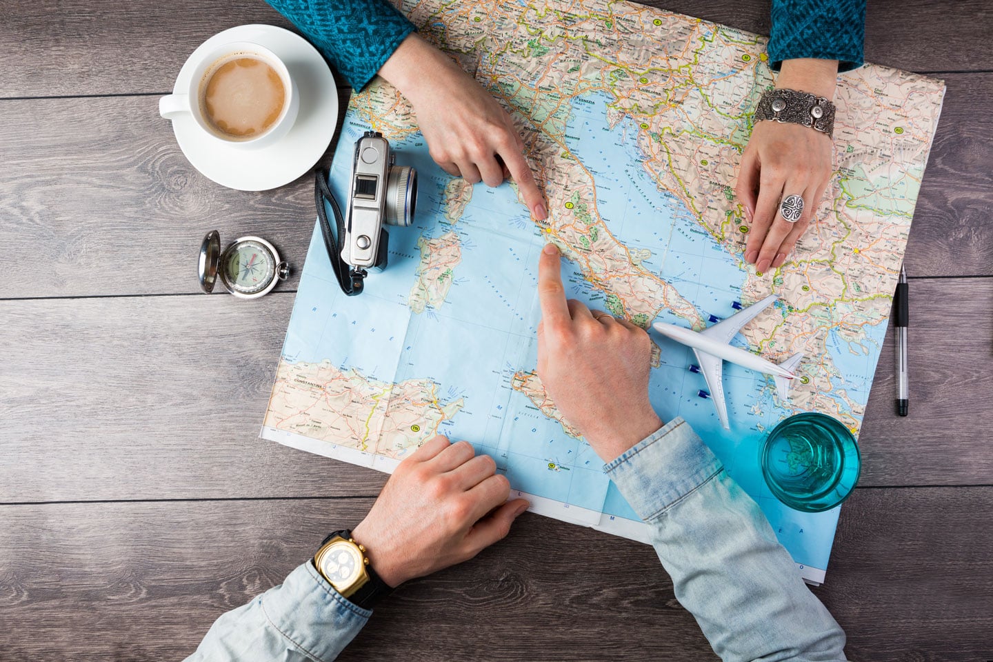 technology-travel-planning-a-trip