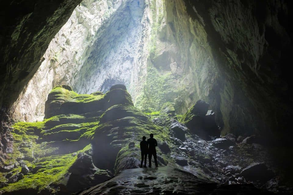 vietnam-adventures-cave