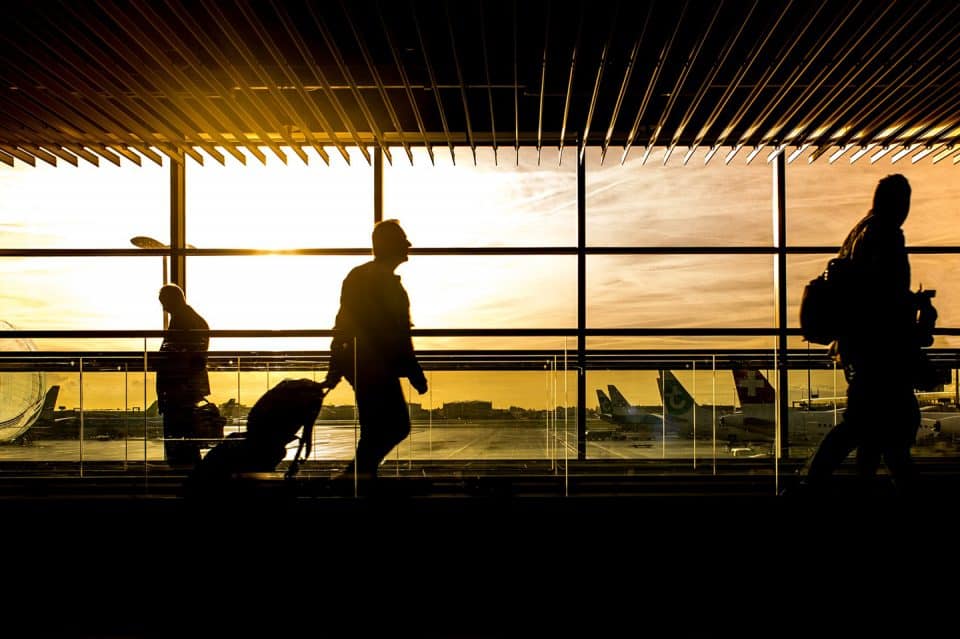 20 travel hacks airports