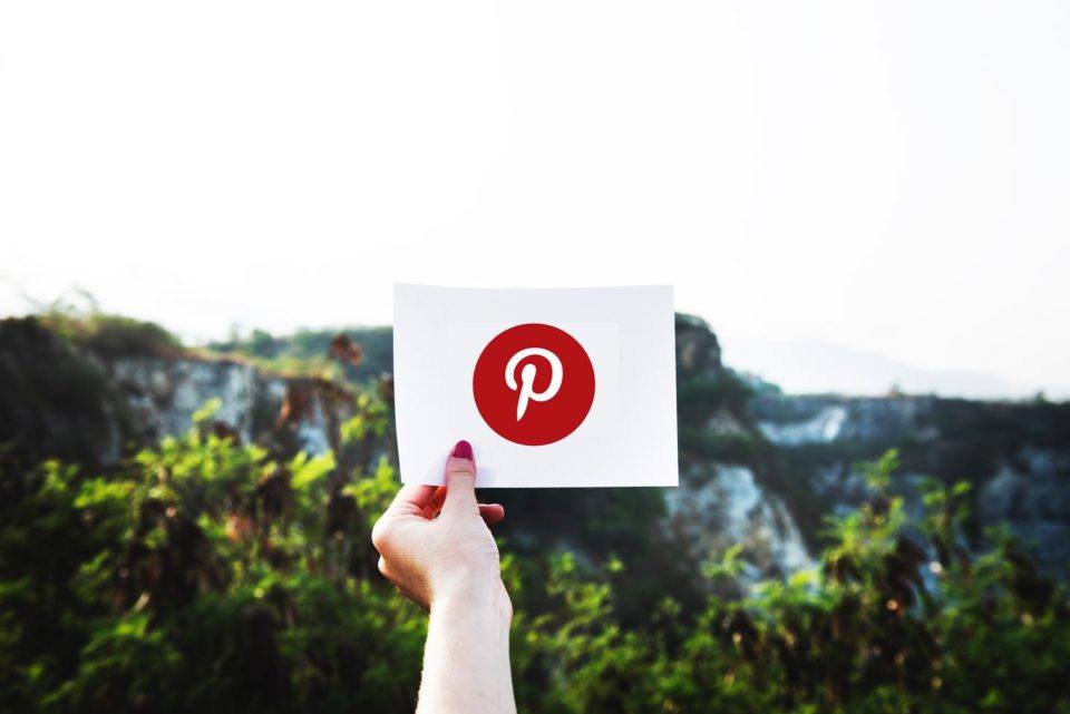how to drive traffic with pinterest