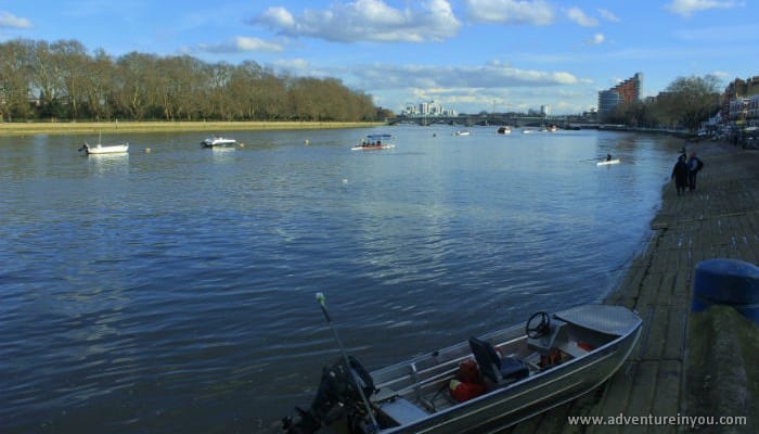 thames river london