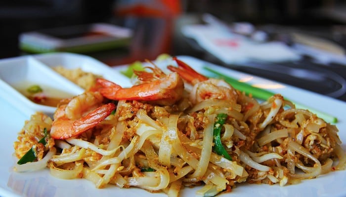 pad-thai thai food