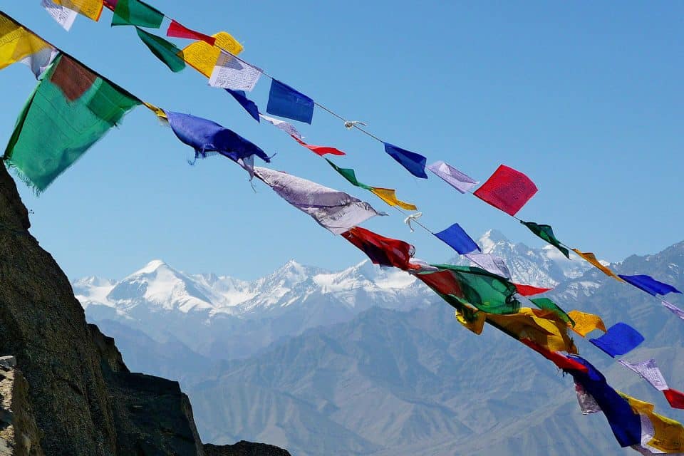 prayer flags ladakh