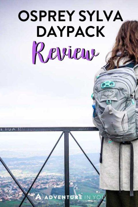 Osprey Sylva Review | Looking for a good day pack to use for both work and travel? Take a look at our review for the Sylva Day Pack by Osprey #bagreview