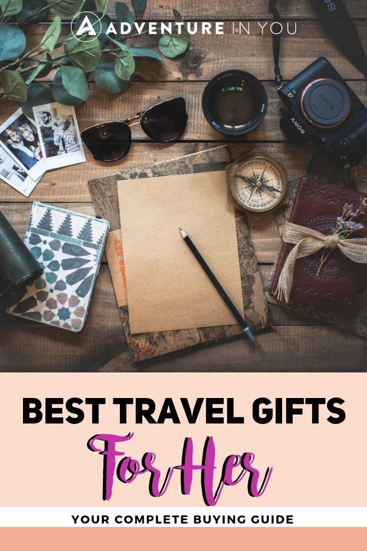 Best Travel Gifts For Her | Shopping for the female traveler in your life? Check out this complete guide to choosing the perfect gift for her! #travelgifts #travelgiftsforher