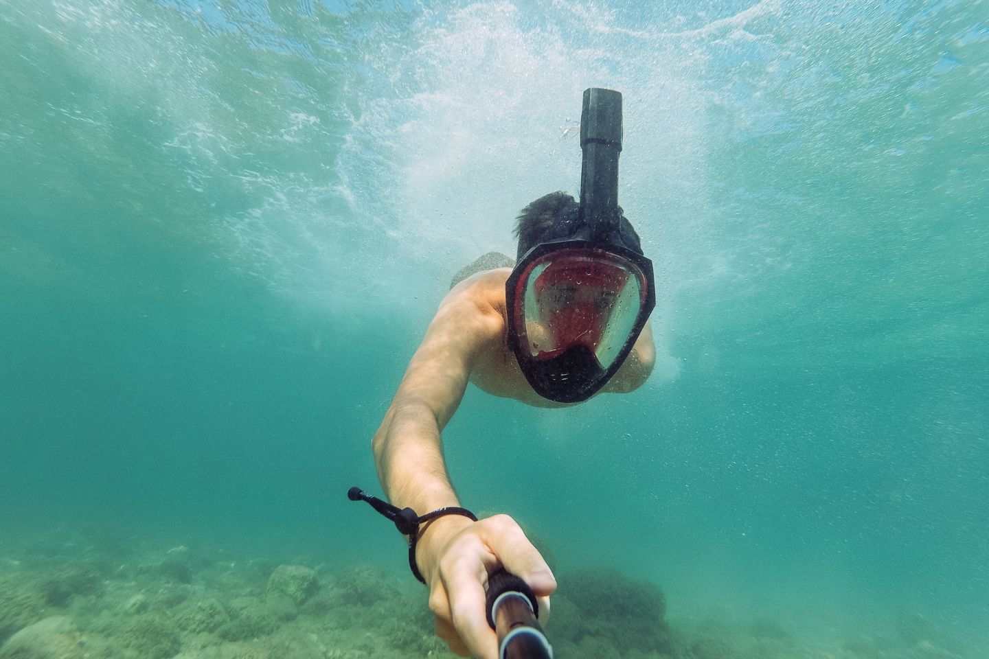 snorkeling with full face mask