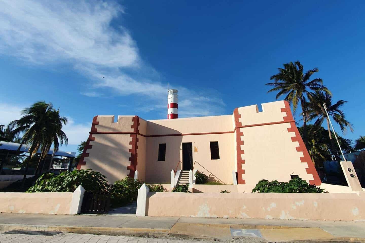 sisal lighthouse