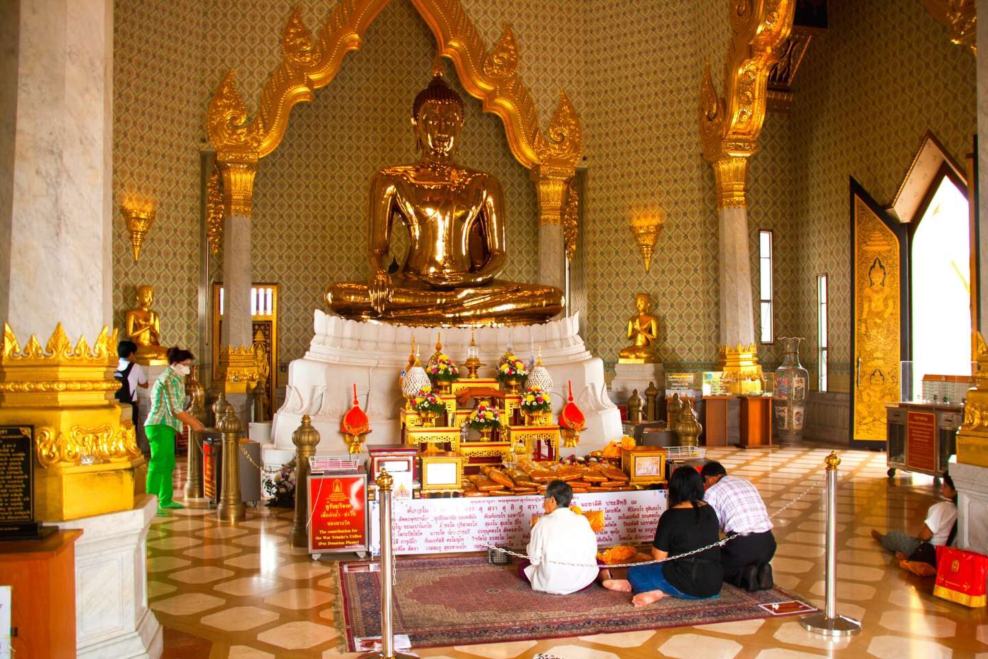 Golden Buddha in Wat Traimit, Thailand