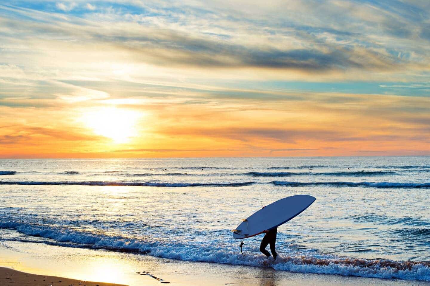 surfing in the Algarve